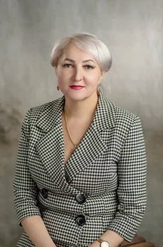 Тарасова Наталья Юрьевна.